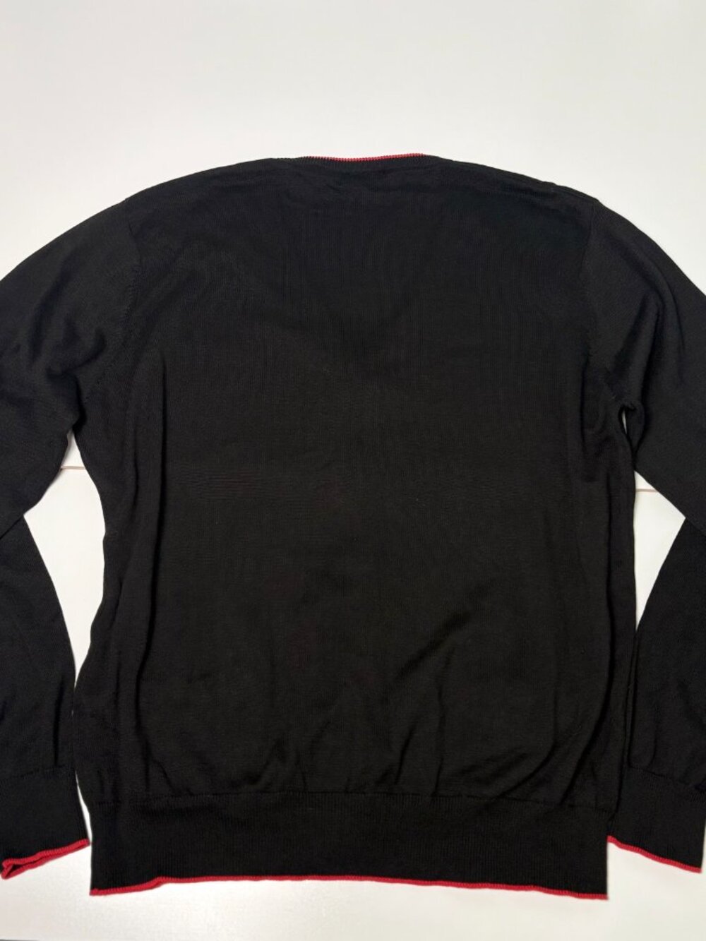 Tail Women's Silk Blend Cardigan Sweater Size Large Black w/ Red Contrast Trim - Picture 5 of 8